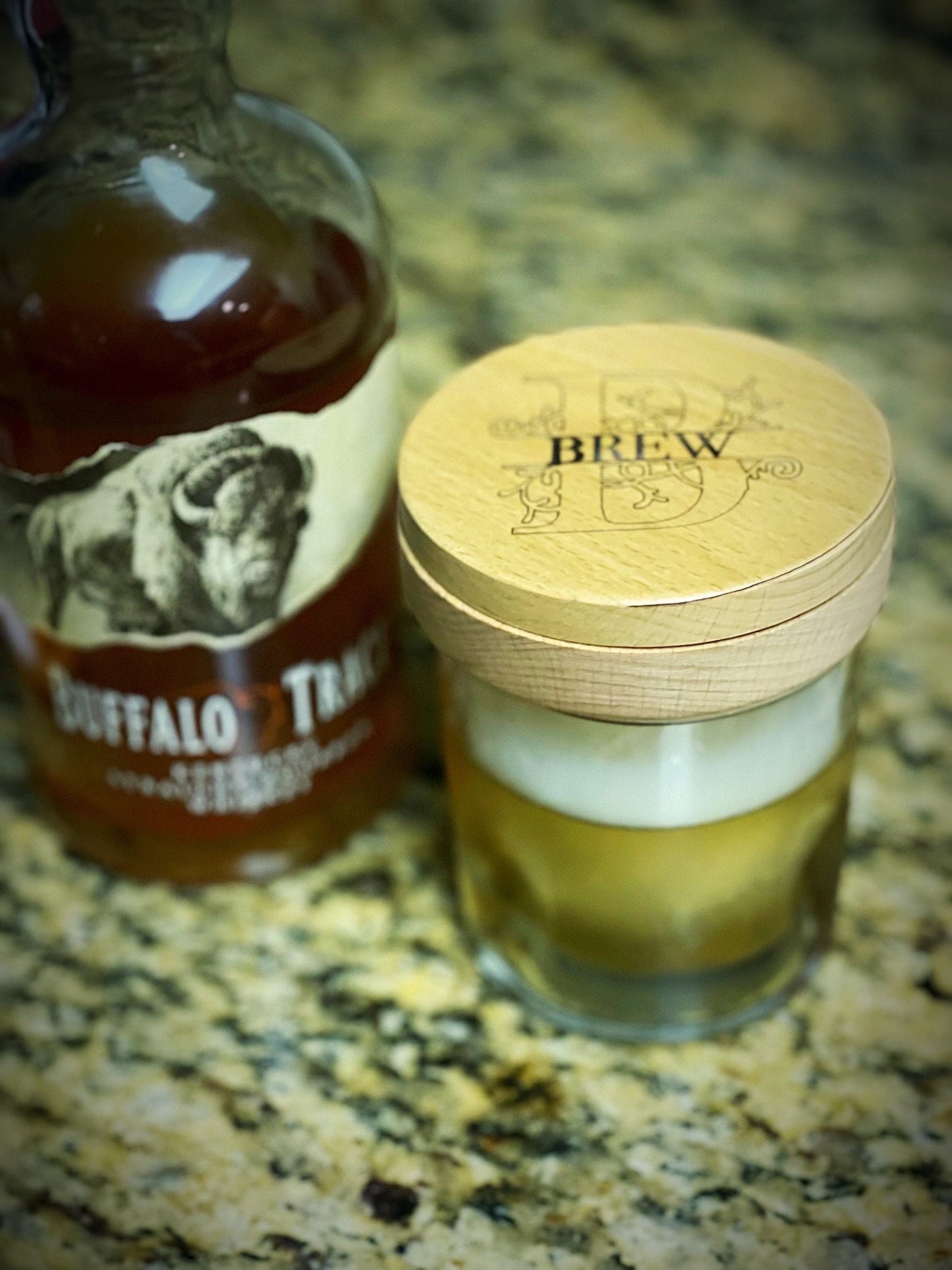 Cocktail Drink Smoker – Perfect Gift for Whiskey and Bourbon Lovers