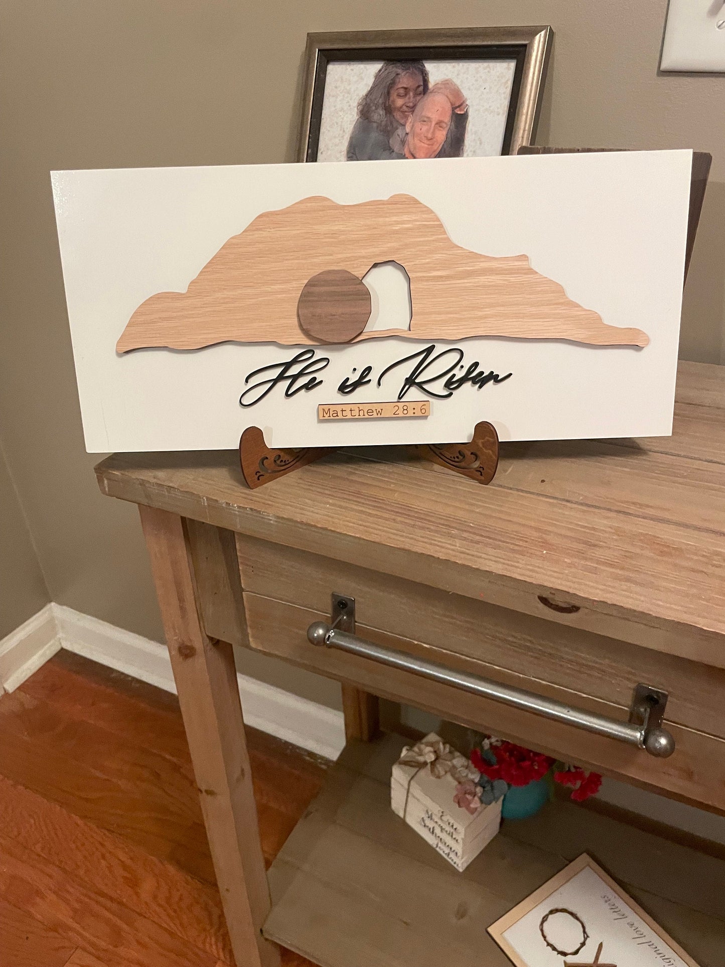 Arte de madera de Pascua, decoración del hogar en 3D, decoración de estantes de temporada, decoración de Él ha resucitado, tumba vacía, obra de arte cristiano, decoración de Pascua