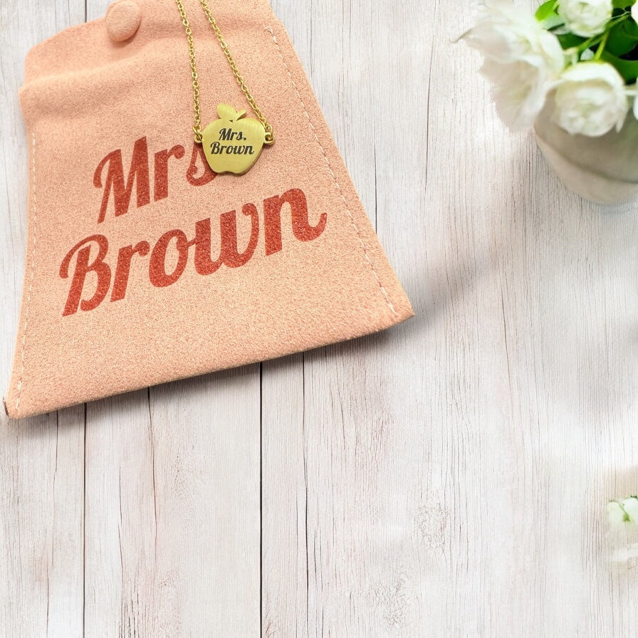 Personalized Apple Necklace – Teach. Love. Inspire. 🍎