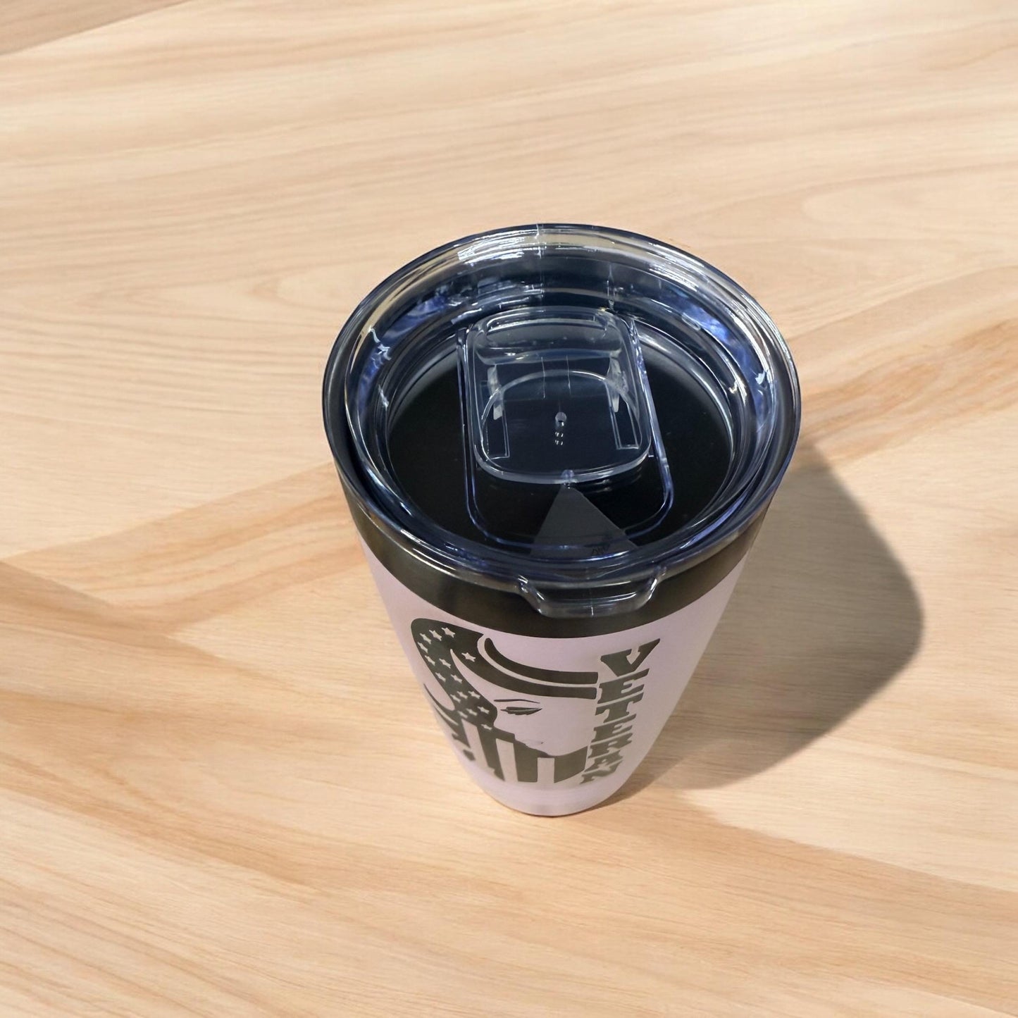 Vaso de mujer veterana, regalo para mujer veterana, silueta femenina, regalo para mamá, regalo para hermana, regalo para el día de la madre