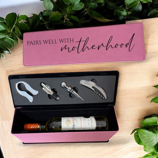 Personalized Wine Box Gift Set – Includes 4 Tools | Elegant Magnetic Closure